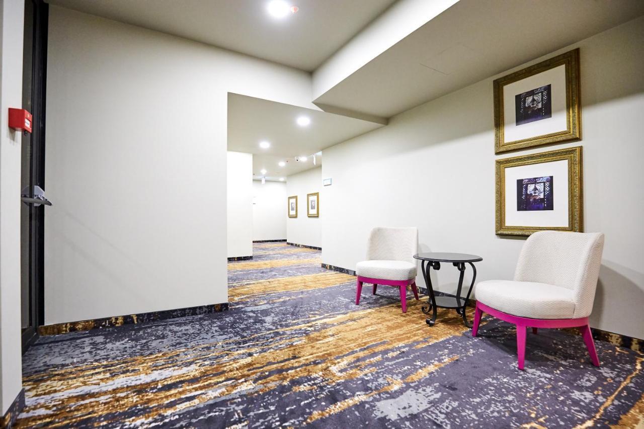 Brosse Garden Hotel Tbilisi Exterior photo